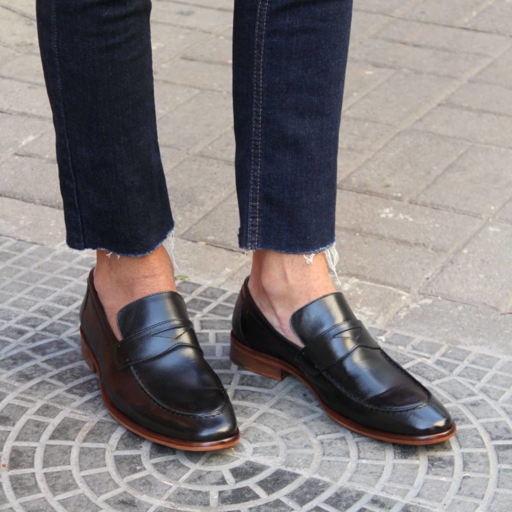 How To Wear Socks With Loafers Best Style Guide For