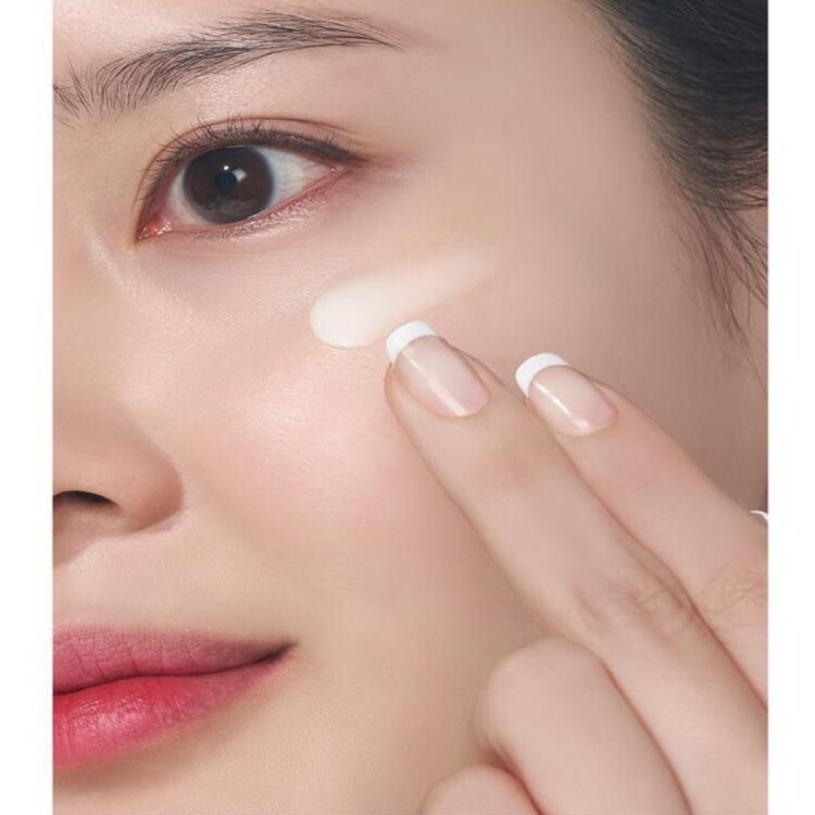 10 Best Korean Eye Cream Read This First