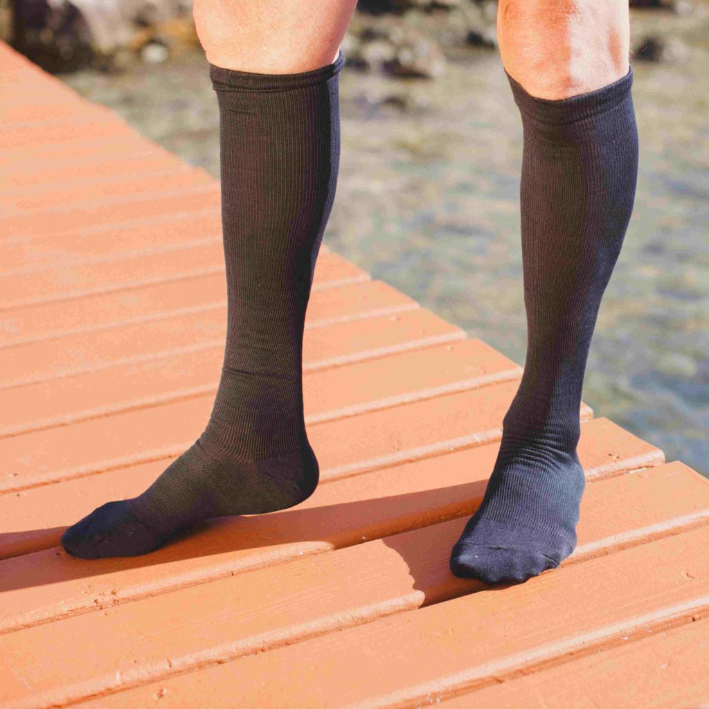 How Tight Should Compression Socks Be? Best Guide for 2021