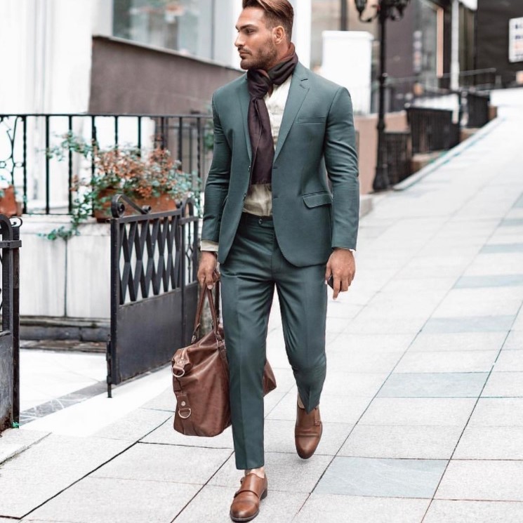 How The Best Dressed Men Wear Black Belts & Brown Shoes Soxy