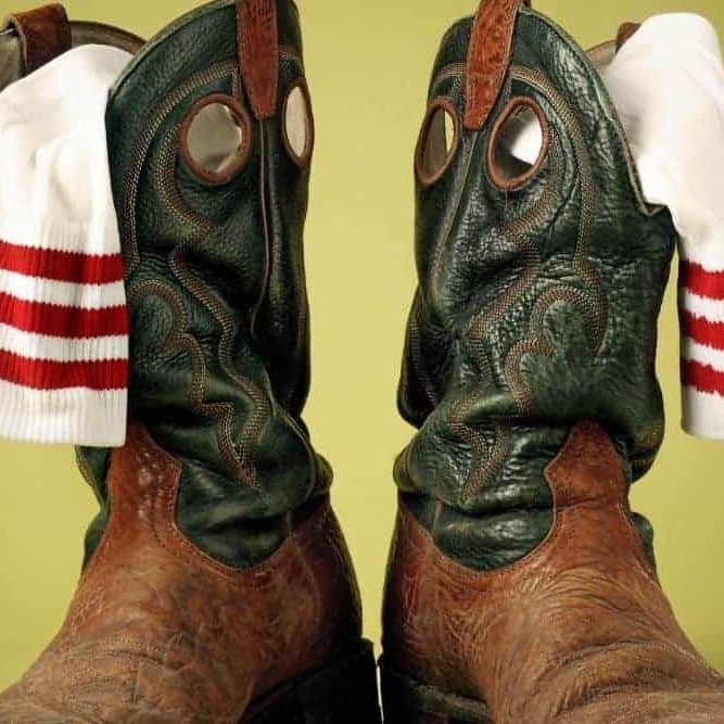 Wearing Socks With Cowboy Boots Best Style Guide for 2021
