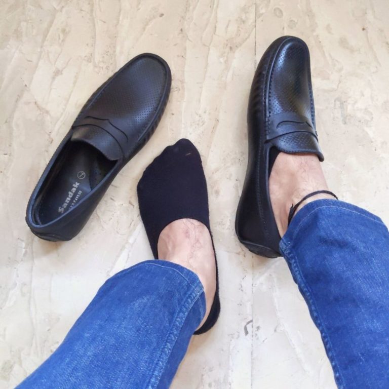 Wearing Socks with Sperrys Best Style Guide of 2020