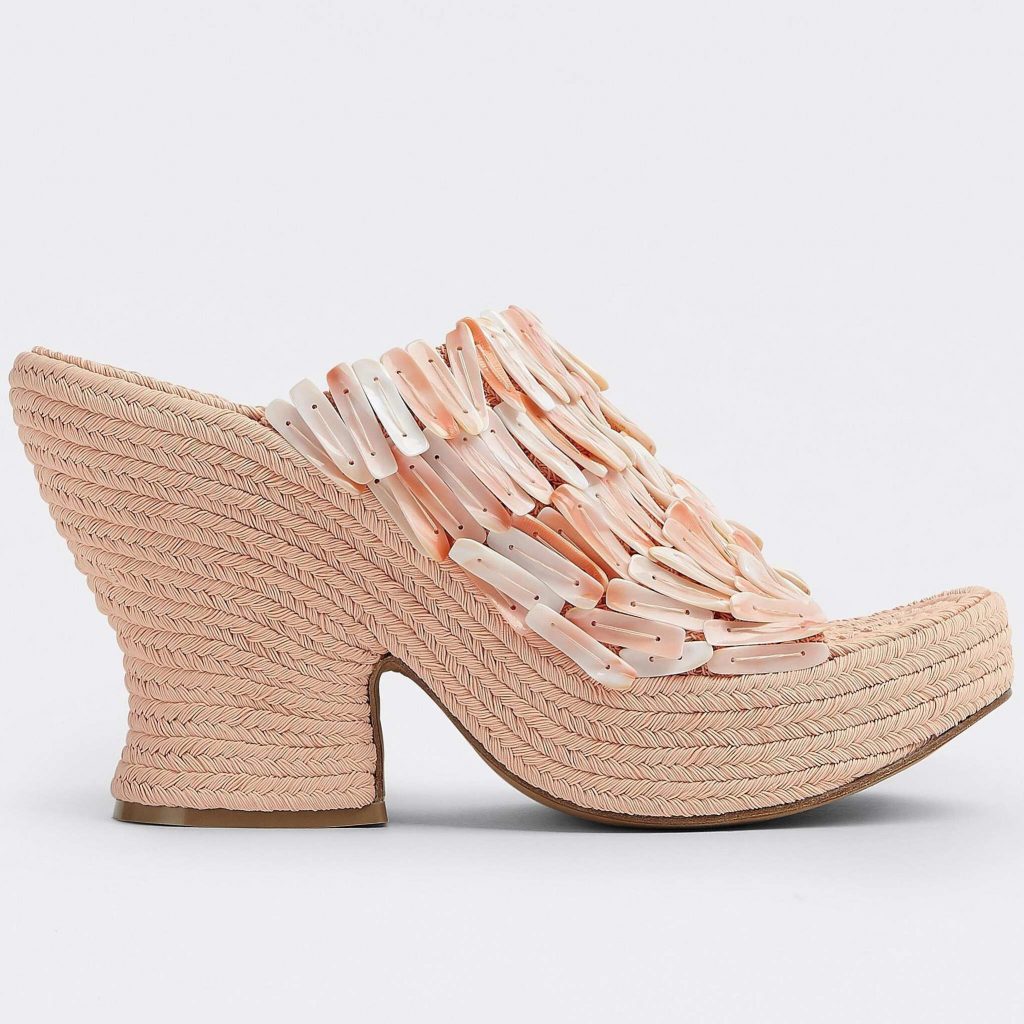 Bottega Veneta Shell Knit Mule Wedges in Macaroon