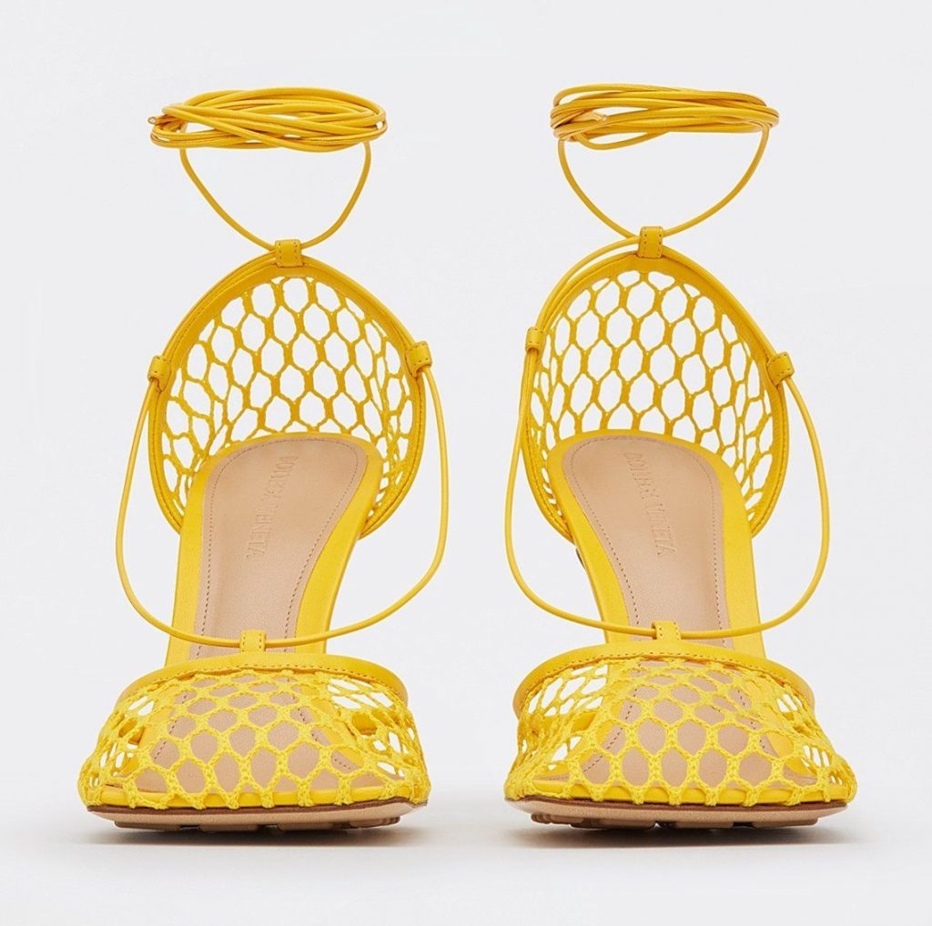  Bottega Veneta Stretch Sandal in Egg Yolk