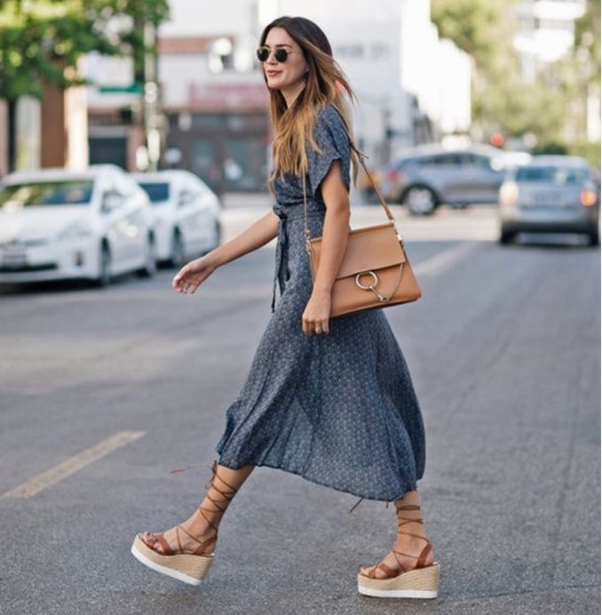 How To Wear Shoes Without Socks Read This First