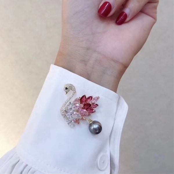 how to wear a shawl with a brooch