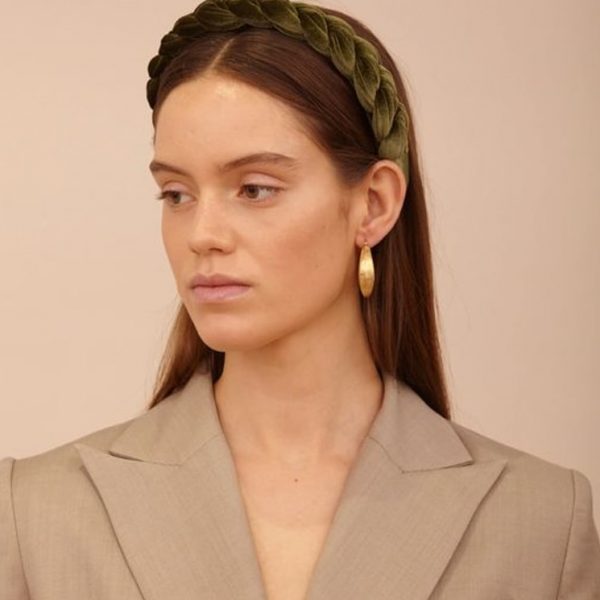 How To Wear a Headband Read This First