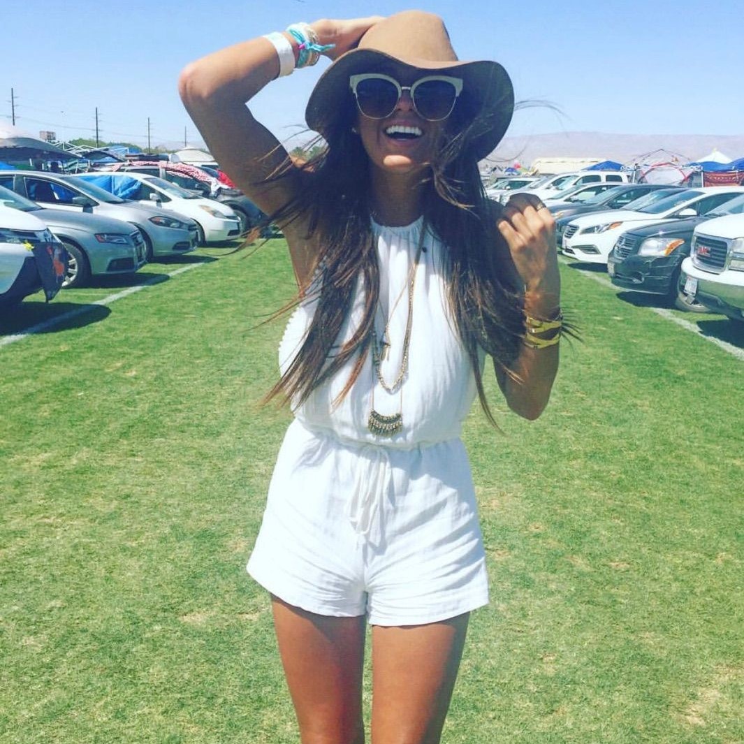 What to Wear to Six Flags Read This First