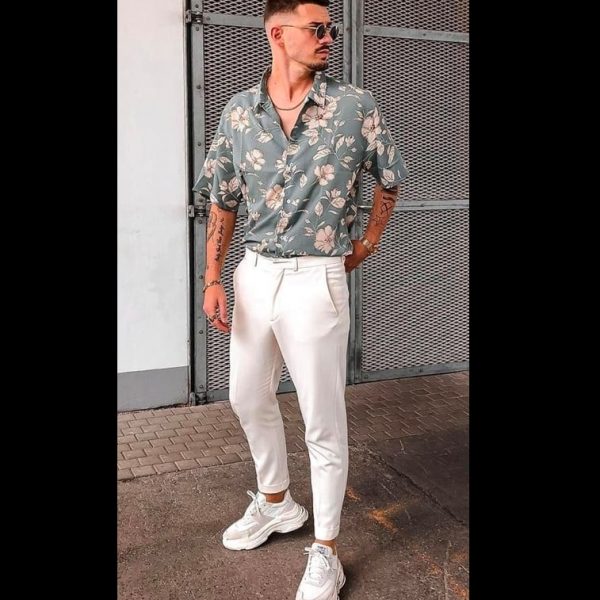 What to Wear to a Bar Read This First