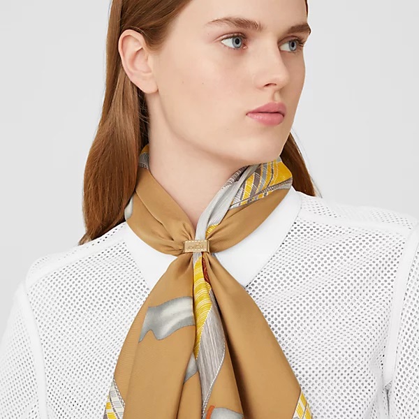 How To Wear A Hermes Scarf - Read This First