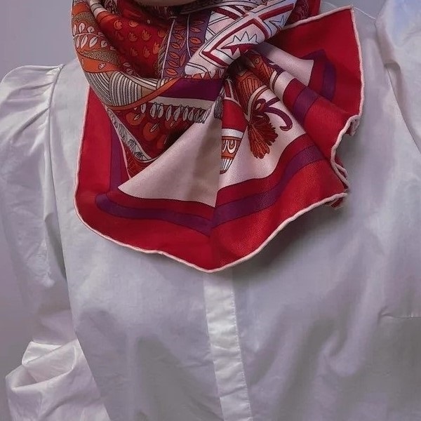 How To Wear A Hermes Scarf Read This First