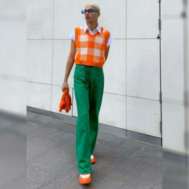 How To Wear Wide Leg Jeans - Read This 