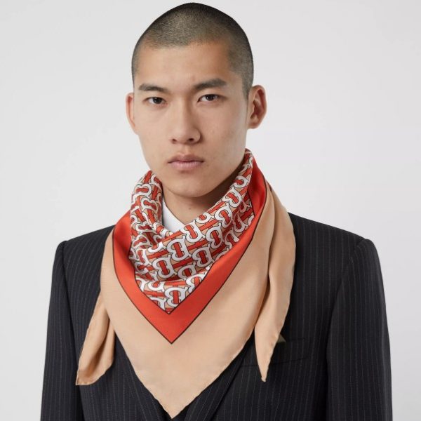 How to Wear a Silk Scarf Read This First