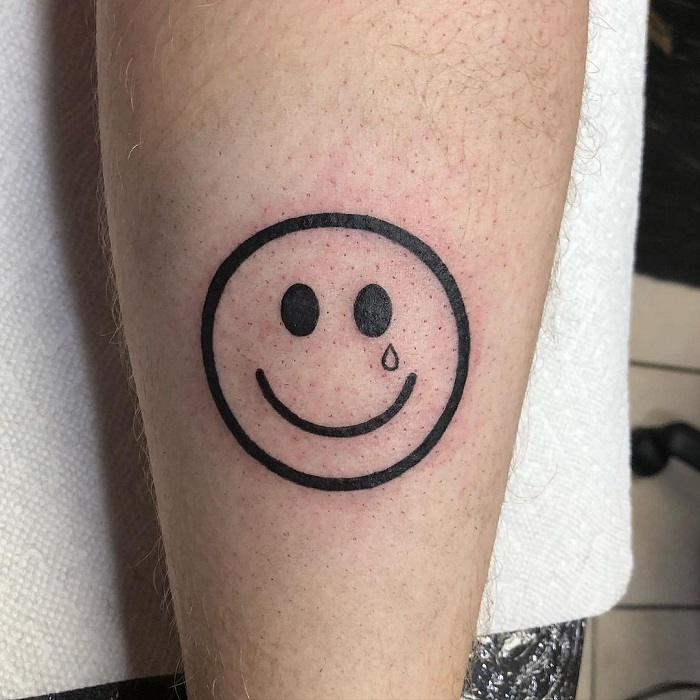 Trendy Smile One Word Tattoo Design For Wrist – Truetattoos