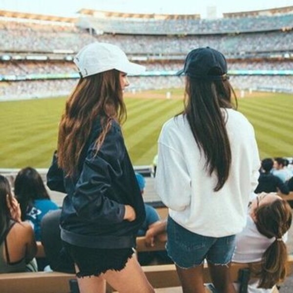 What to Wear to a Baseball Game