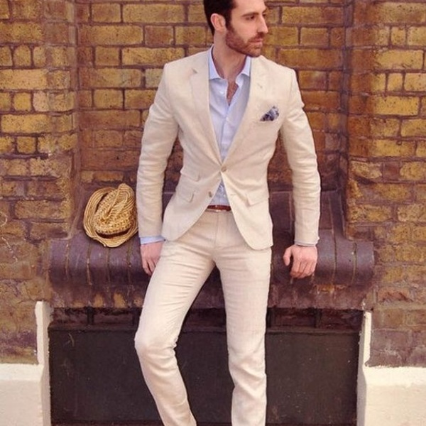 What to Wear to a Casual Wedding - Read This First