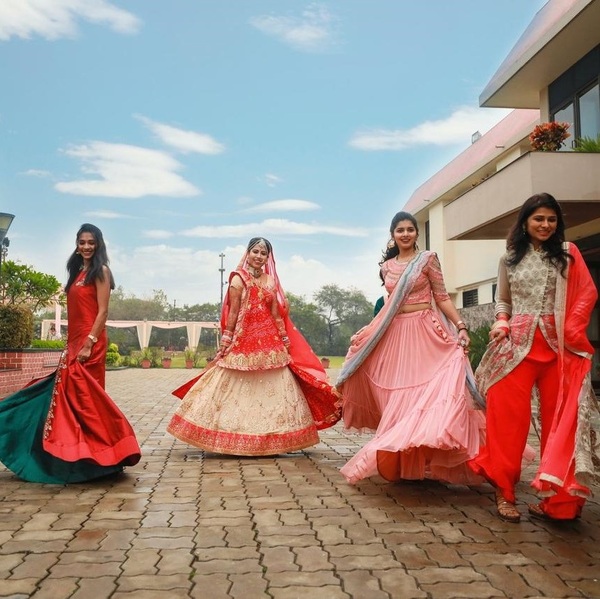 what-to-wear-to-an-indian-wedding-read-this-first