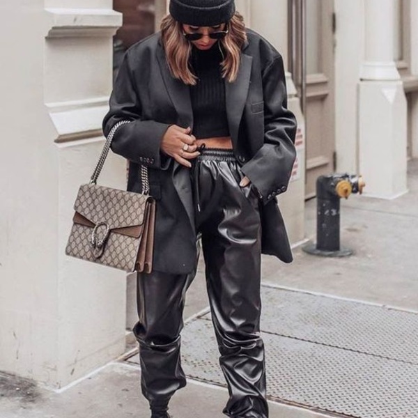 What To Wear With Leather Pants - Read This First