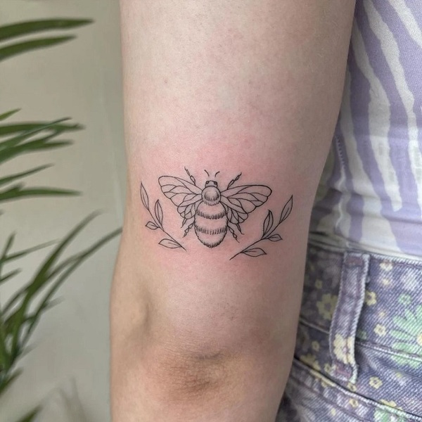 30 Best Bumblebee Tattoo Ideas 