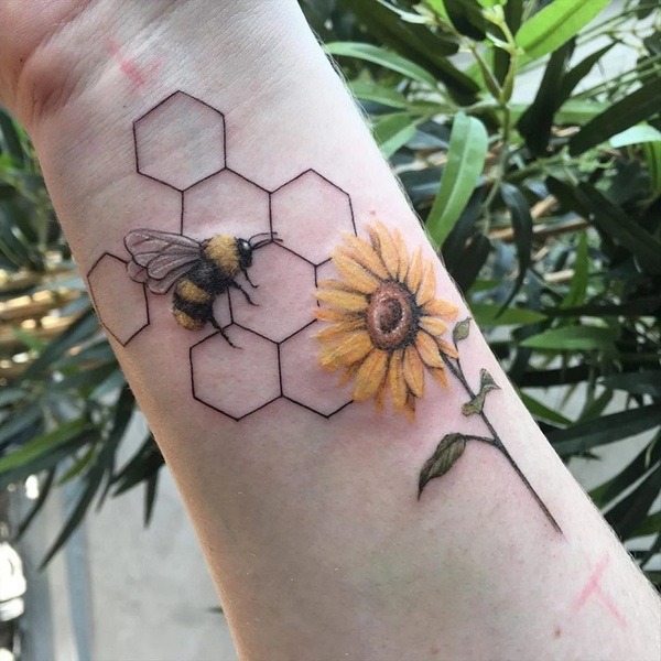 27 Precious Bee Tattoo Ideas to Inspire You Men  Women in 2023