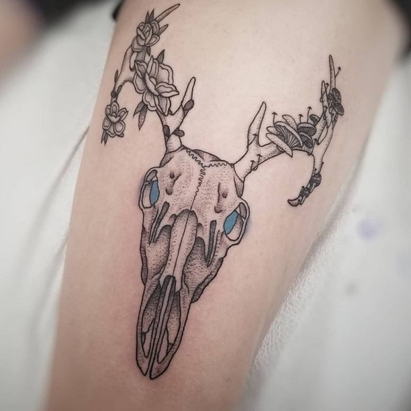 deer skull side view tattoo