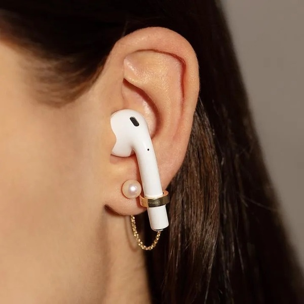 How To Wear Airpods Read This First