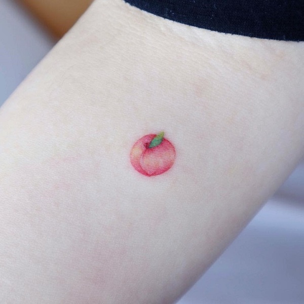 Best Peach Tattoo Ideas 