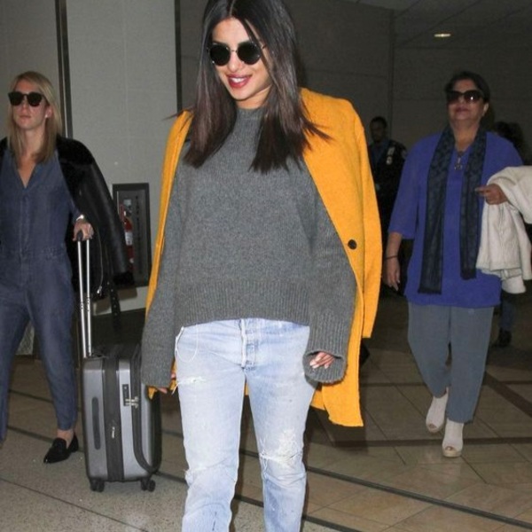 What To Wear To The Airport