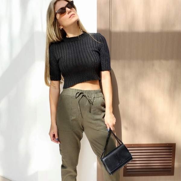 What To Wear With Green Pants - Read This First