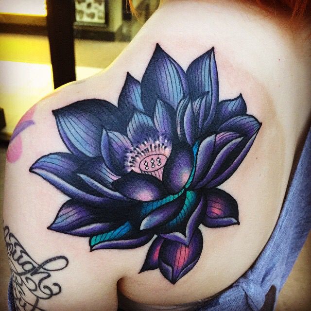 Blue Lotus Tattoo Ideas 3