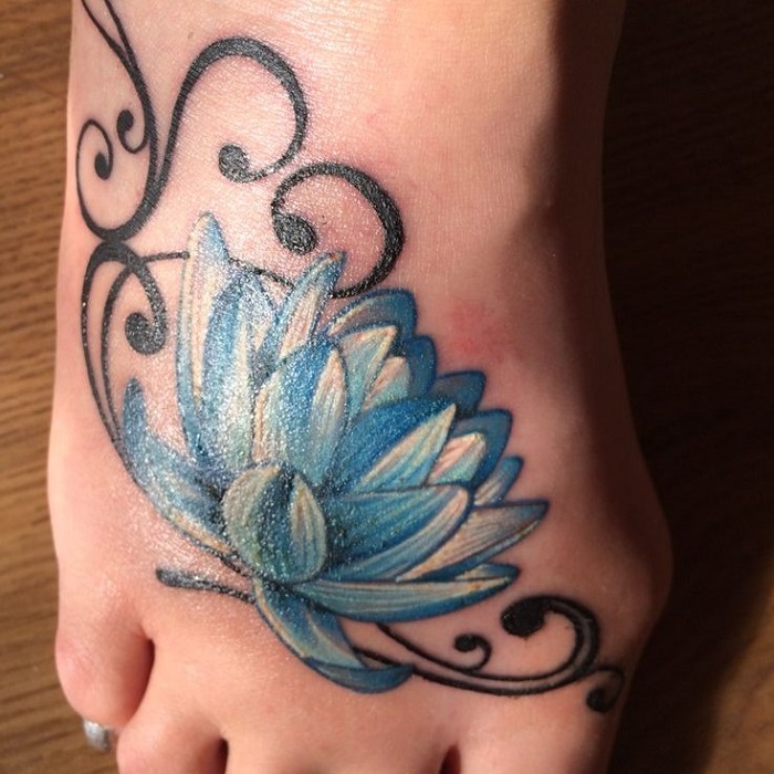 Blue Lotus Tattoo Ideas 32