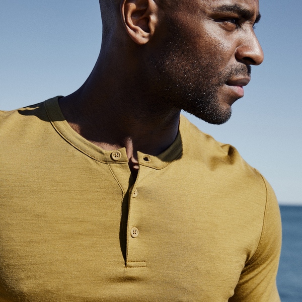 mens shirts like lululemon