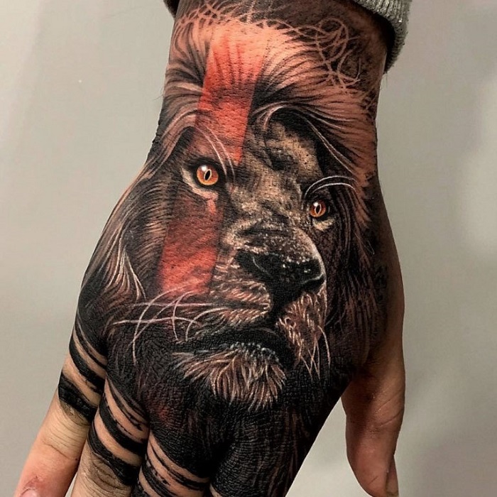 Lion Hand Tattoo Ideas 1