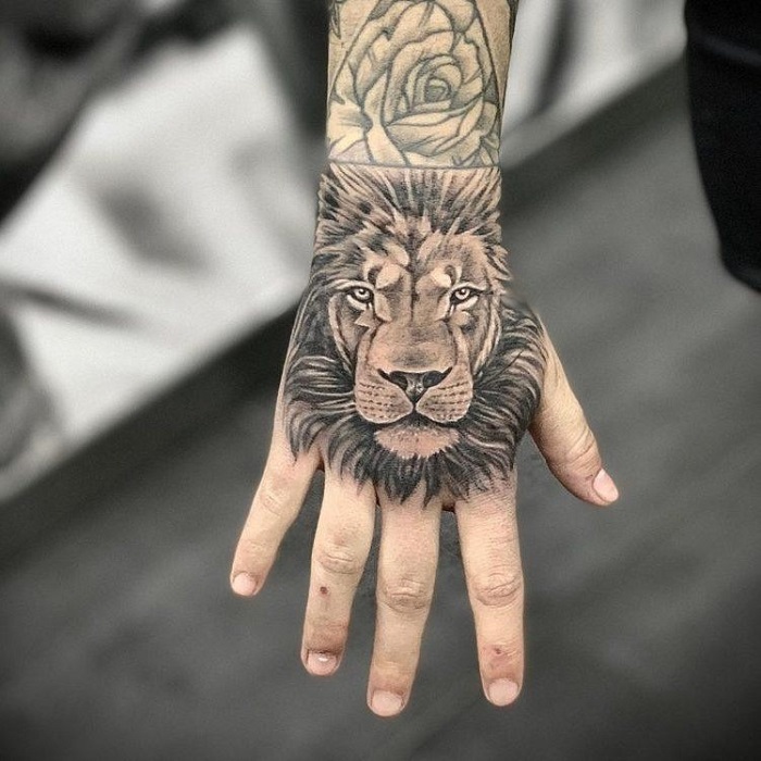 Lion Hand Tattoo Ideas 35