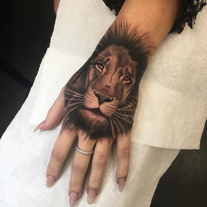 Lion Hand Tattoo Ideas 7