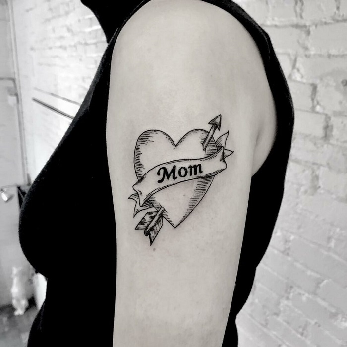 Mom Tattoo Heart Ideas 38