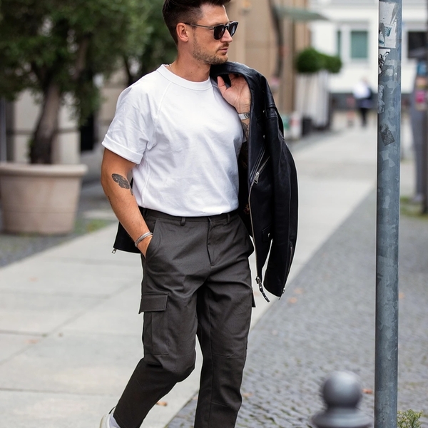 What to Wear With Grey Pants - Read This First