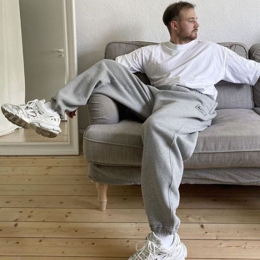 15 Best Sweatpants Outfits Men’s