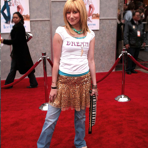 3 2000s Outfit Ideas Read This First