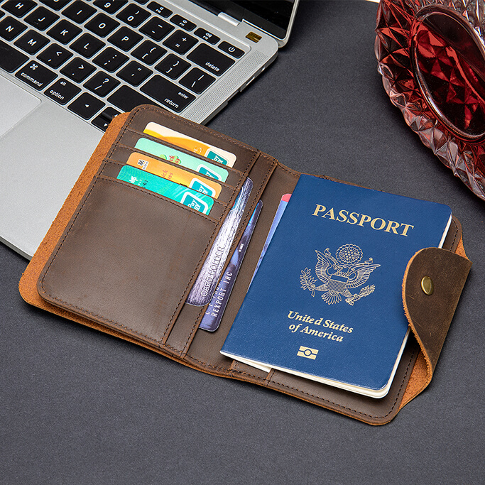 20 Best Designer Passport Holders - Read This First