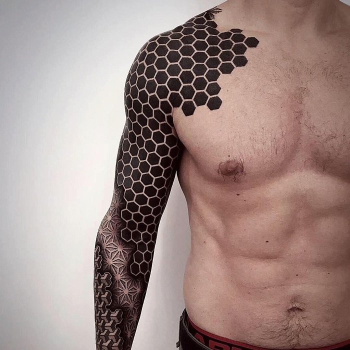 Best Honeycomb Tattoo Ideas 