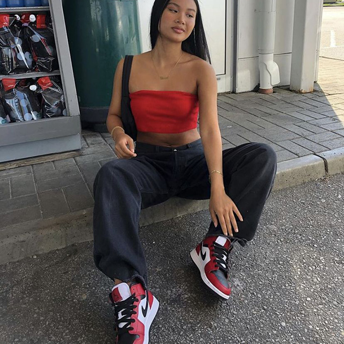 women wearing jordan 1s