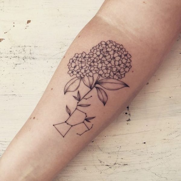 30 Best Hydrangea Tattoo Ideas - Read This First