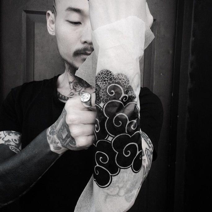 30 Best Black Cloud Tattoo Ideas 