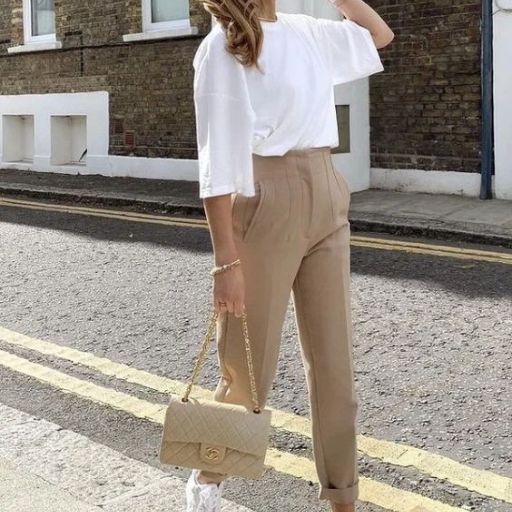 Work Outfit Idea Bright Trousers a White Blouse and an Interesting Long  Necklace  Glamour