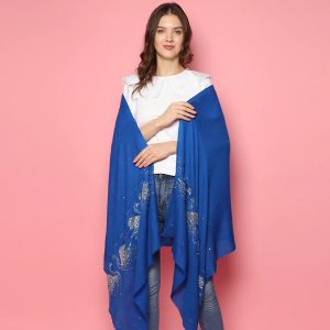 how to wear shawl with abaya
