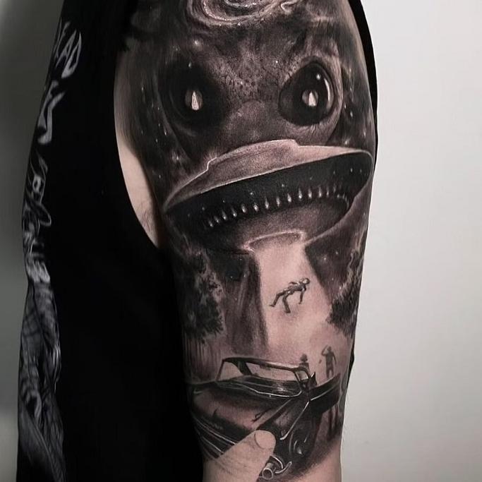 Best UFO Tattoo Ideas