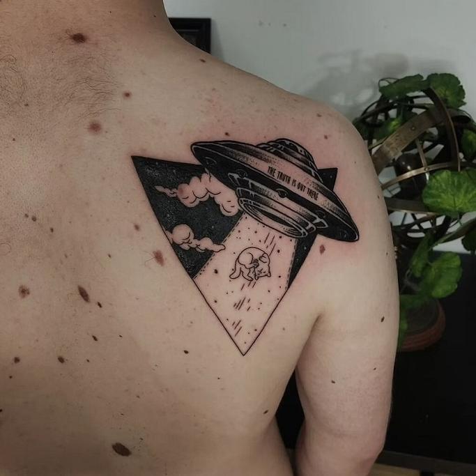 Best UFO Tattoo Ideas