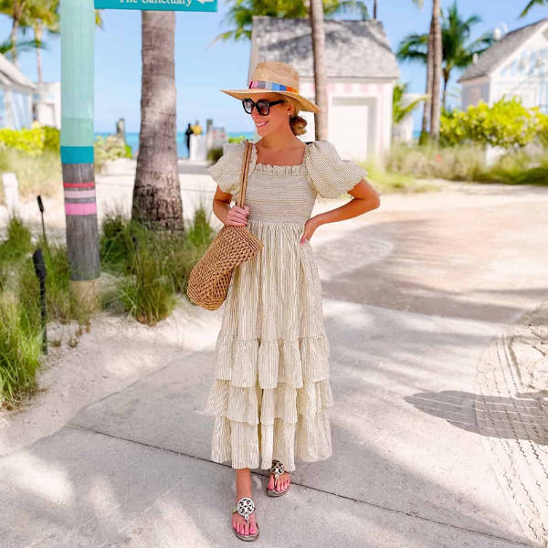 30 Vacation Outfit Ideas