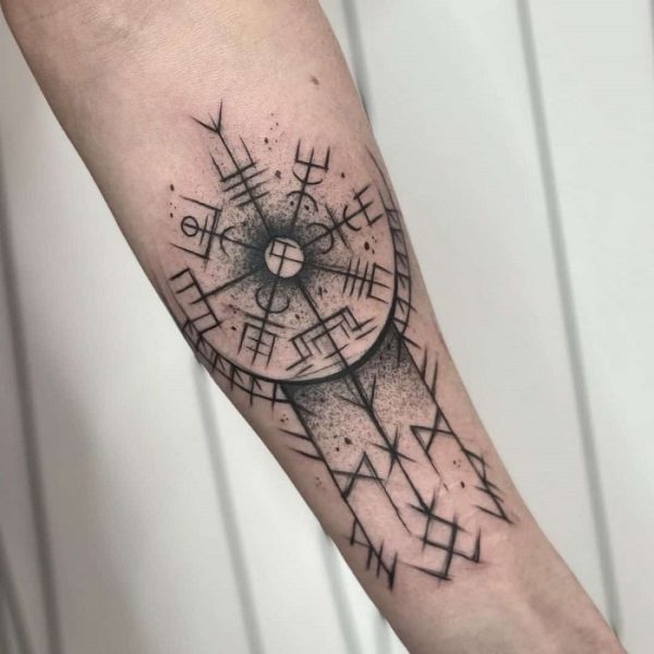 34 Best Vegvisir Tattoo Ideas - Read This First